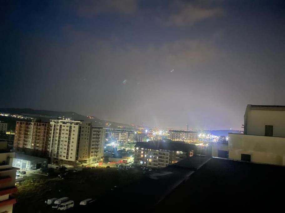 Apartament Cluj Floreşti Buitenkant foto