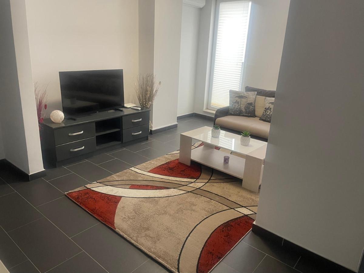 Apartament Cluj Floreşti Buitenkant foto